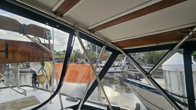 Slide: The Image of CSY 44 Center Cockpit 1979 - 4942165