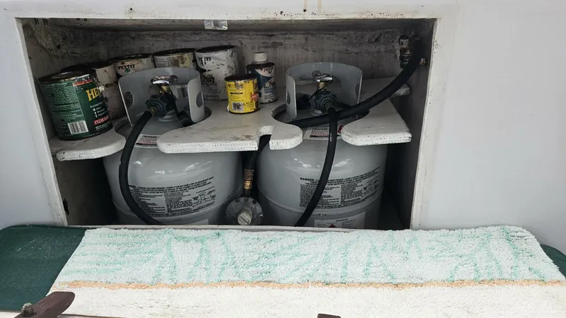 Slide: The Image of CSY 44 Center Cockpit 1979 - 4939826