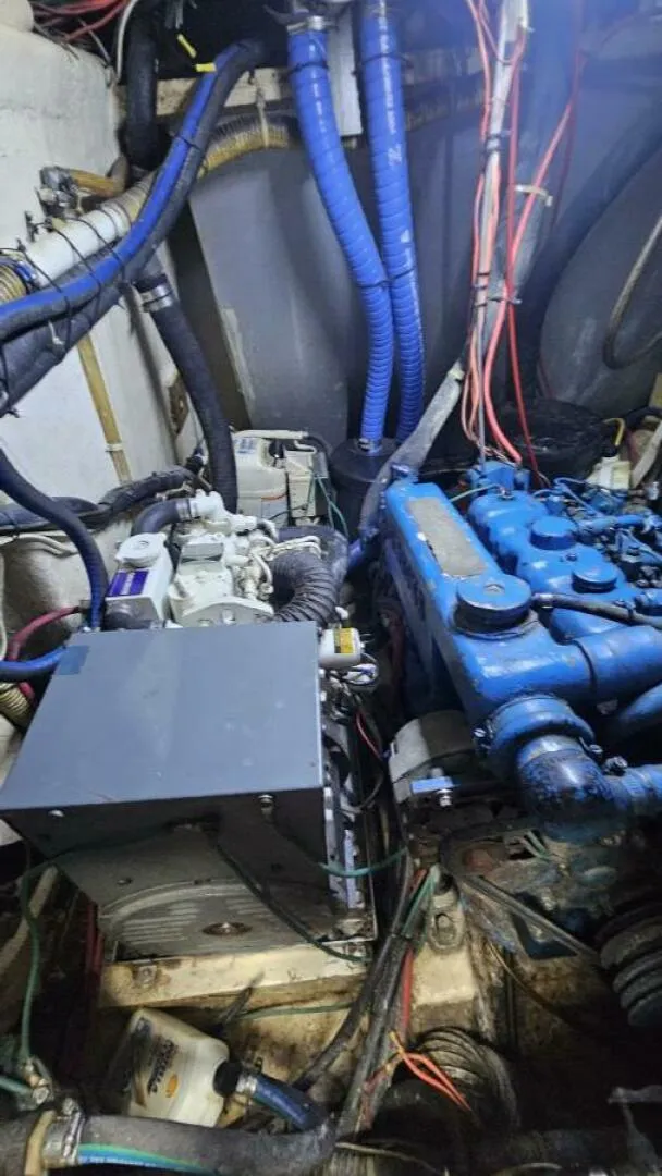 Slide: The Image of CSY 44 Center Cockpit 1979 - 4939807