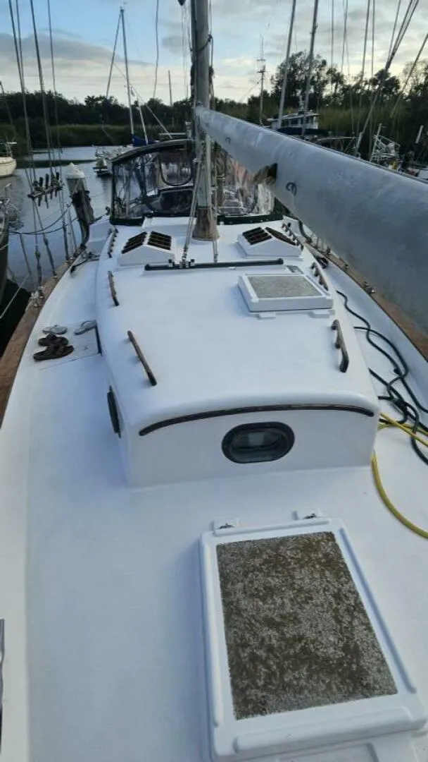 Slide: The Image of CSY 44 Center Cockpit 1979 - 4942187