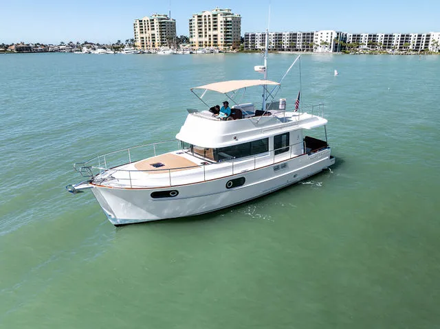 Slide: The Image of Beneteau Sense 2012 - 12