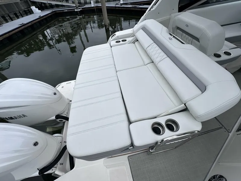 Slide: The Image of 2024 Regal 33 XO For Sale - 4941270