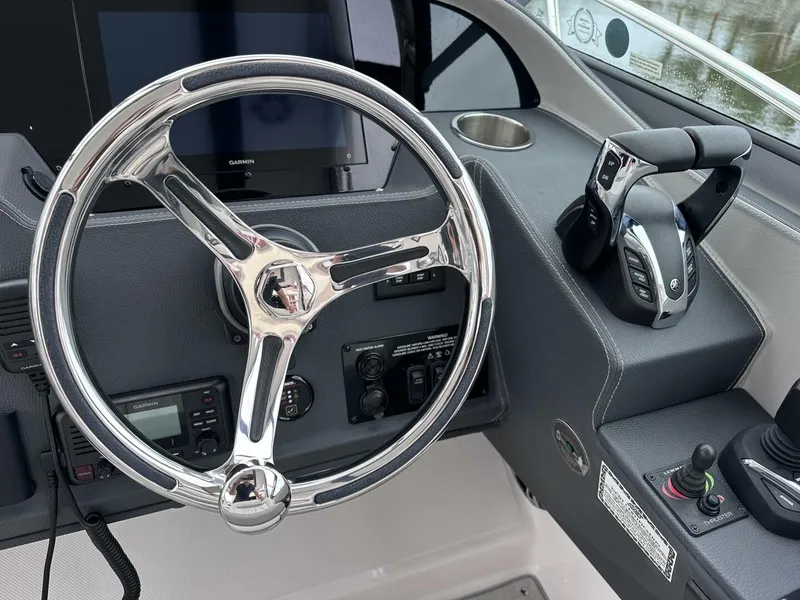 Slide: The Image of 2024 Regal 33 XO For Sale - 4941269