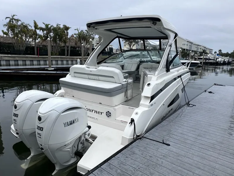 Slide: The Image of 2024 Regal 33 XO For Sale 2024 Regal 33 XO - 4941260