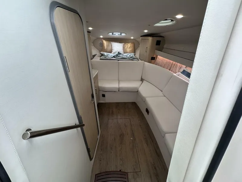 Slide: The Image of 2024 Regal 33 XO For Sale - 4941291