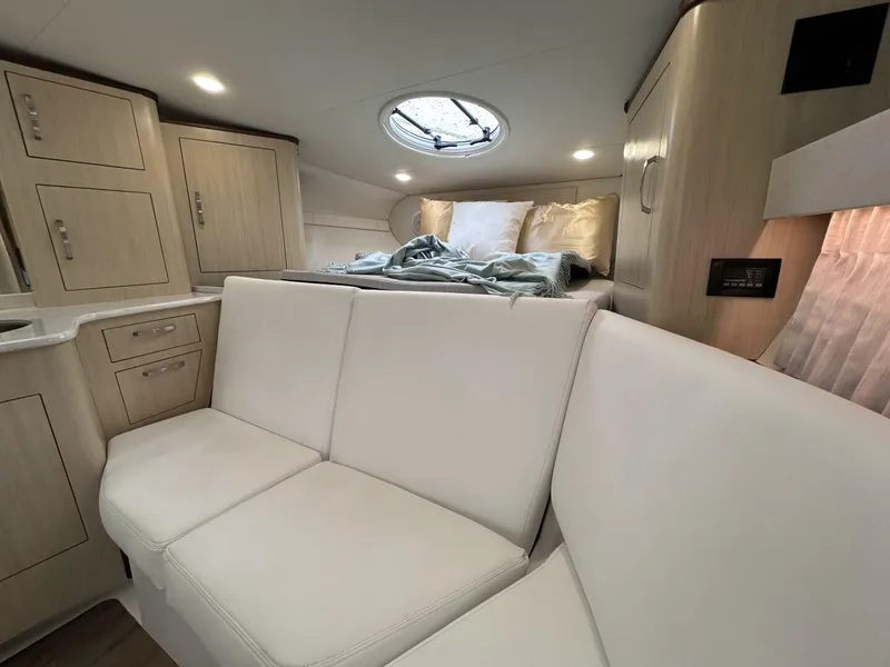 Slide: The Image of 2024 Regal 33 XO For Sale - 4941281