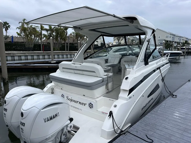 Slide: The Image of 2024 Regal 33 XO For Sale - 4941308