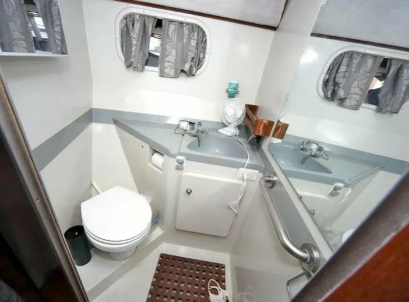 Slide: The Image of Birchwood 44TS Motor Yacht 1988 - 4942311