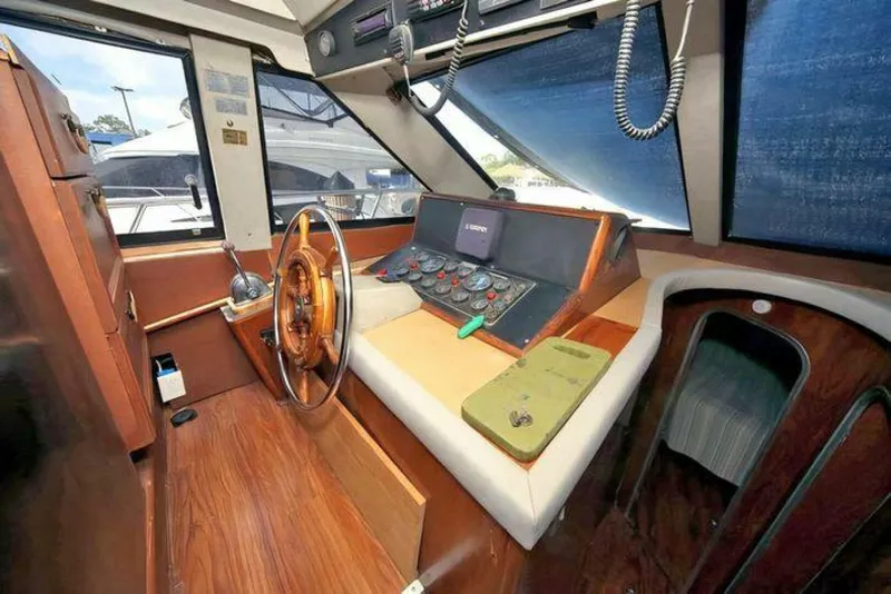 Slide: The Image of Birchwood 44TS Motor Yacht 1988 - 4942315