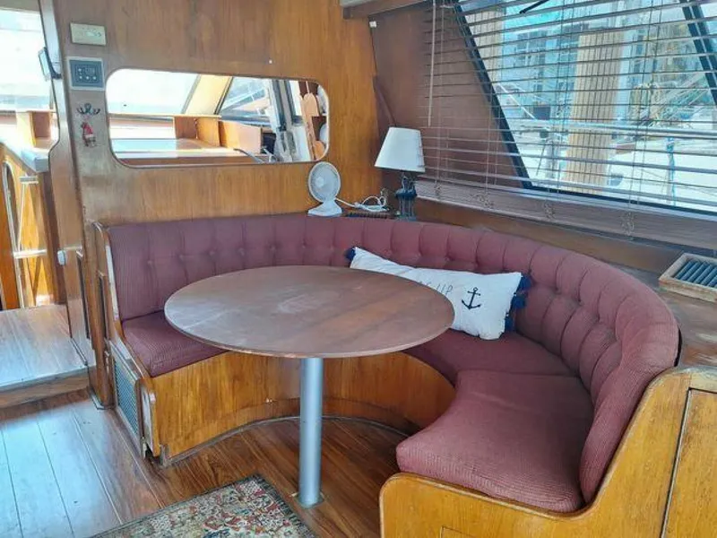 Slide: The Image of Birchwood 44TS Motor Yacht 1988 - 4942318