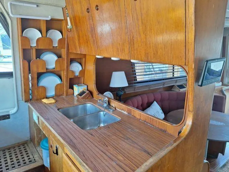 Slide: The Image of Birchwood 44TS Motor Yacht 1988 - 4942320