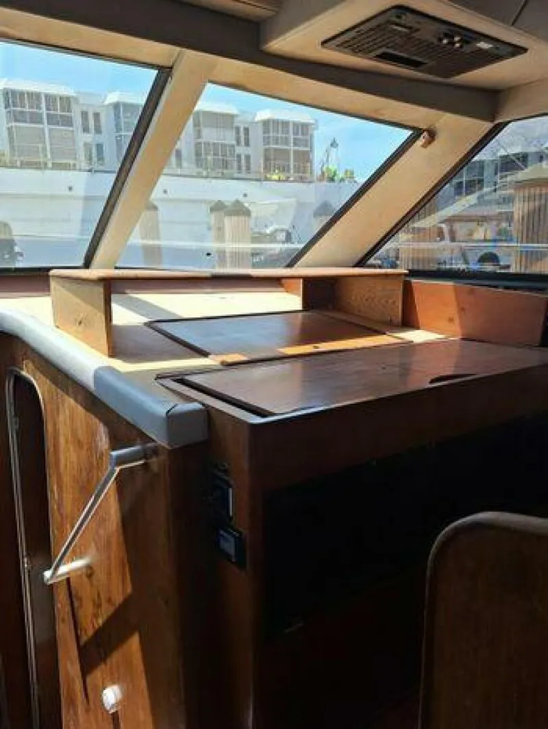 Slide: The Image of Birchwood 44TS Motor Yacht 1988 - 4942327