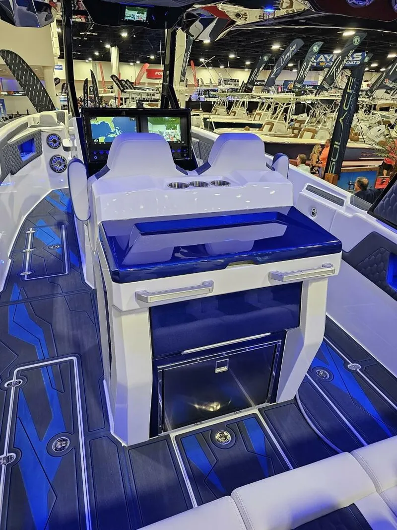 Slide: The Image of AMP 333 2024 - 4942280