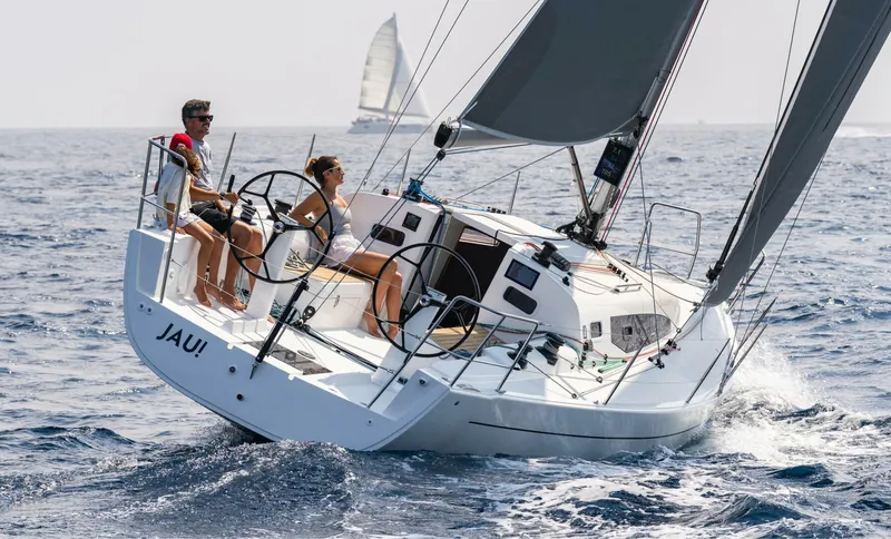 Slide: The Image of J/36 Sailing on the Wind - 5632674