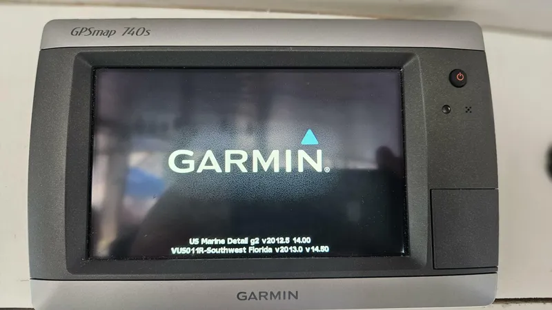 Slide: The Image of Albin 34 Family Cruiser w/ Flybridge 1988 - 4942682