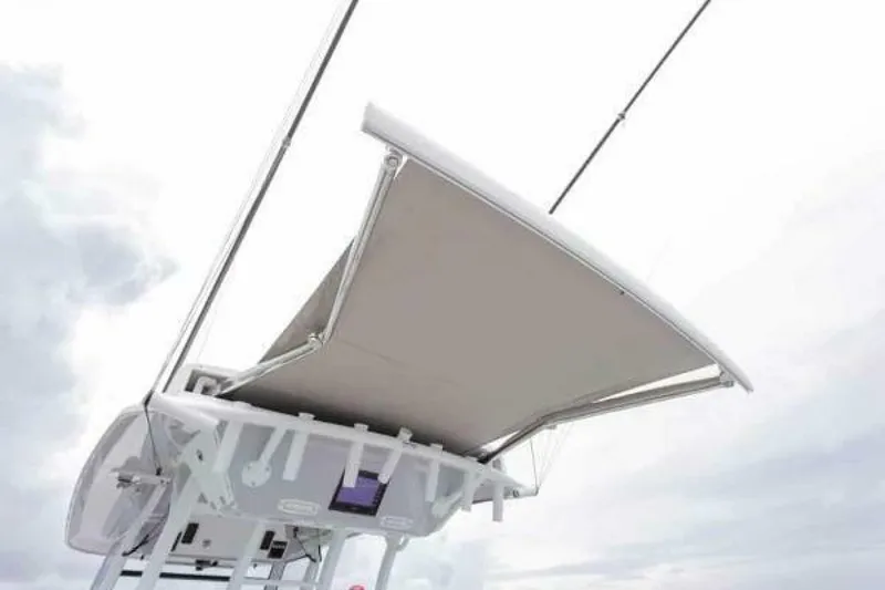 Slide: The Image of Sea Fox 368 Commander Aft Shade - 4950110