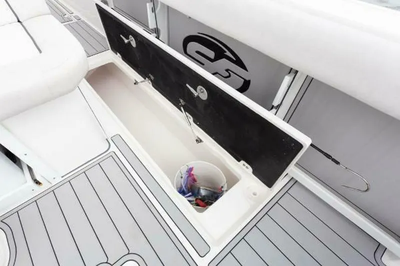 Slide: The Image of Sea Fox 368 Commander Fishbox - 4950108