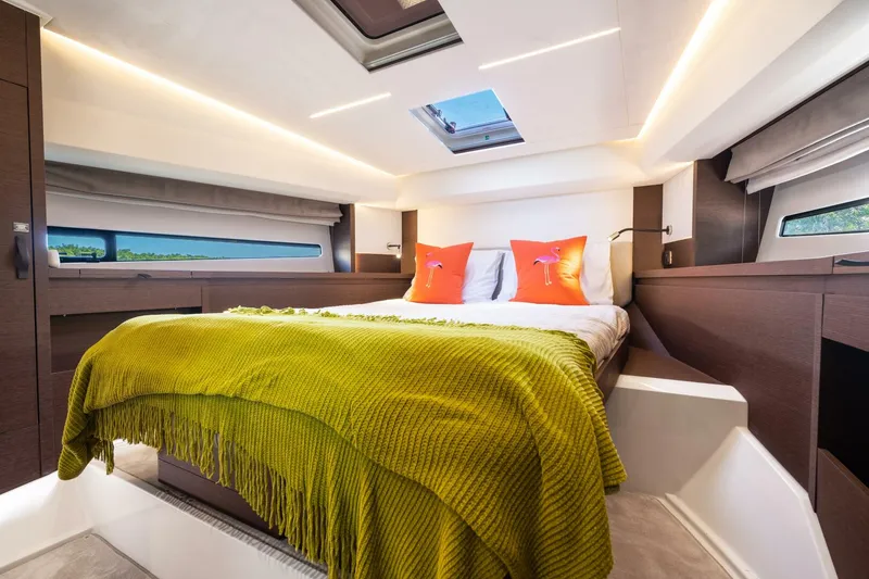 Slide: The Image of Prestige 460 Fly 2023 - 5091961