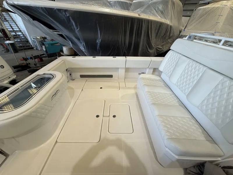 Slide: The Image of 2022 Invincible 39 Open Fisherman Cockpit - 4950453