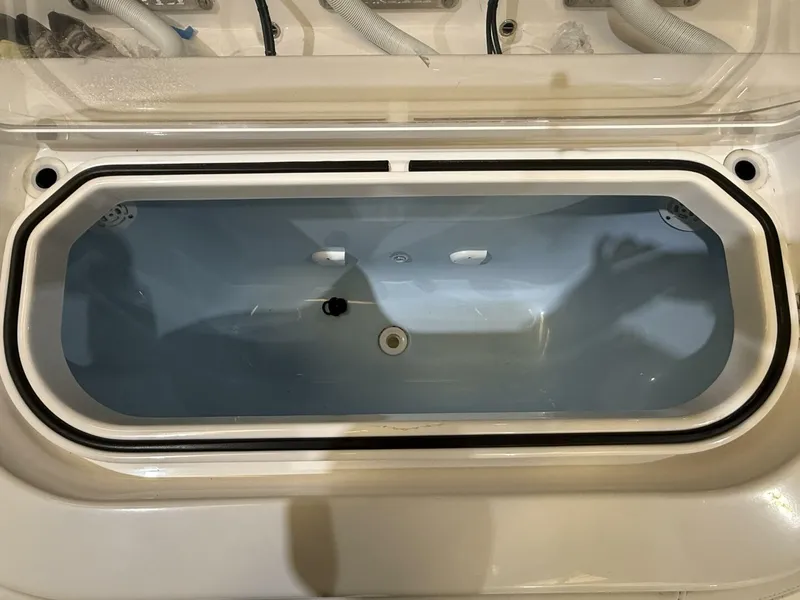 Slide: The Image of 2022 Invincible 39 Open Fisherman Transom Livewell - 4950564