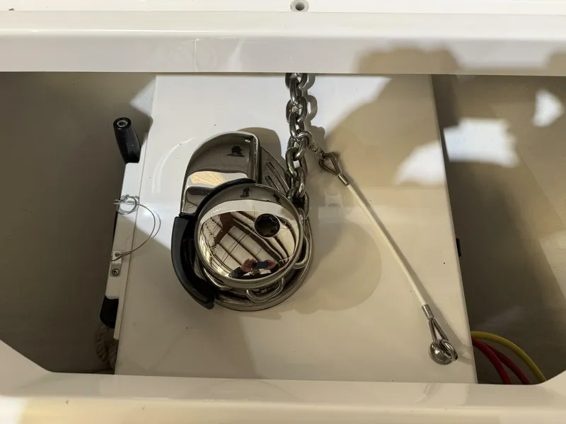 Slide: The Image of 2022 Invincible 39 Open Fisherman Windlass - 4950552