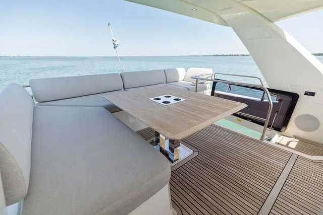 Slide: The Image of Prestige 630 Flybridge 2020 - 138