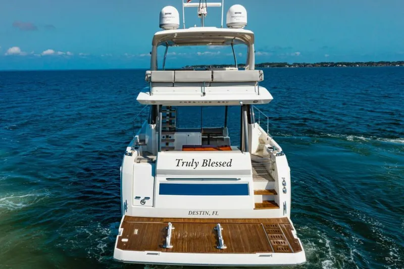 Slide: The Image of 2020 Prestige 630 FB  Transom 1 - 4951831