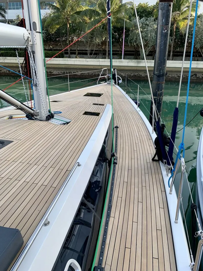 Slide: The Image of Kufner 54  "Sea Wave"
Teak Decks - 5023776