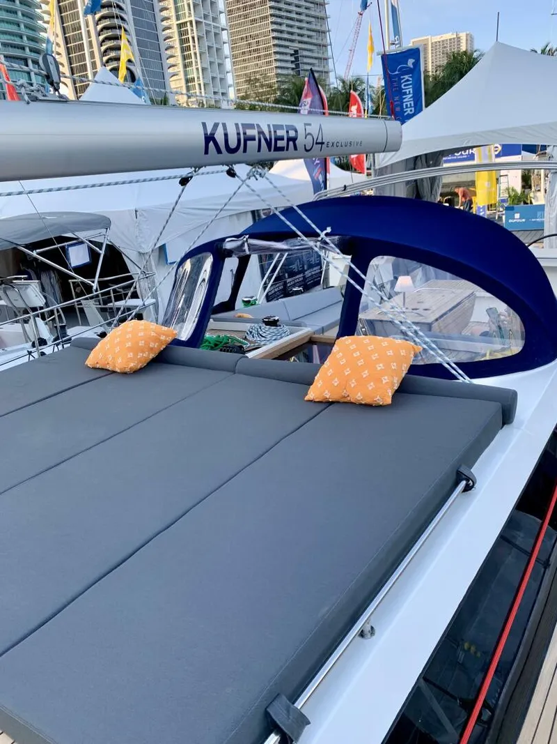 Slide: The Image of Kufner 54  "Sea Wave"
Spray Hood - 5023785