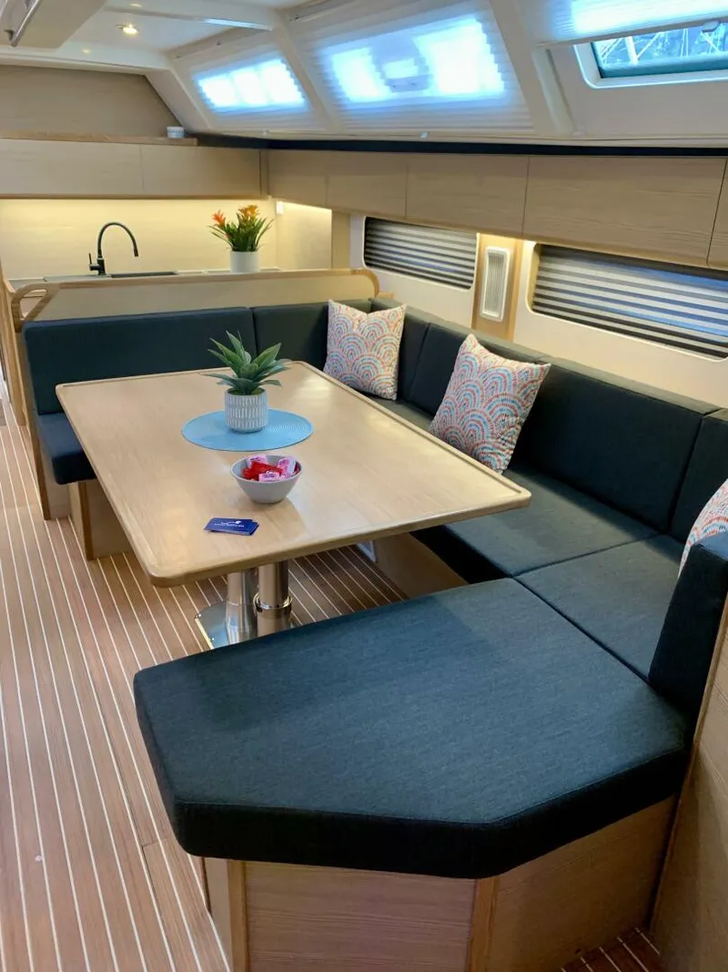 Slide: The Image of Kufner 54  "Sea Wave"
Starboard Salon - 4974521