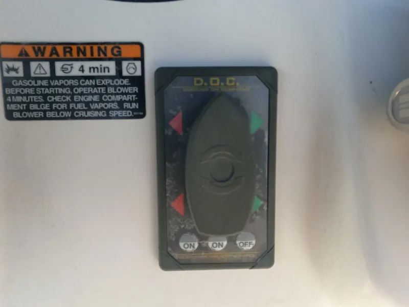 Slide: The Image of Meridian 34 Convertible 2003 - 5011392