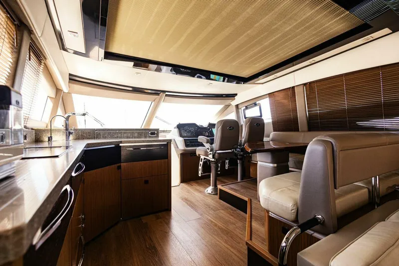 Slide: The Image of Sea Ray L590 2018 - 4952514