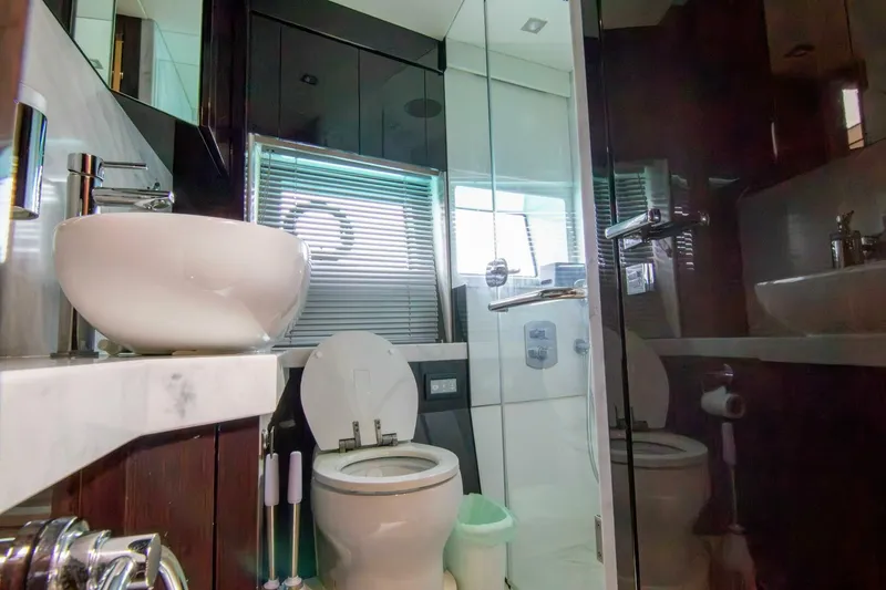 Slide: The Image of Sunseeker Manhattan 66 2018 - 4952549