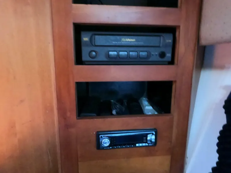 Slide: The Image of Luhrs 34 Convertible 2002 - 5048560