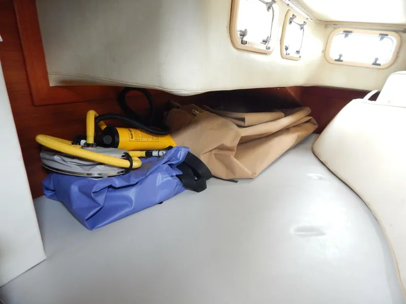 Slide: The Image of Ericson 38-200 1990 - 5358471