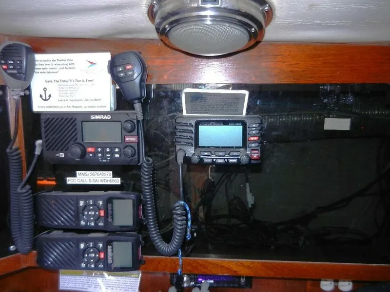 Slide: The Image of Freedom 45 1990 - 4954305