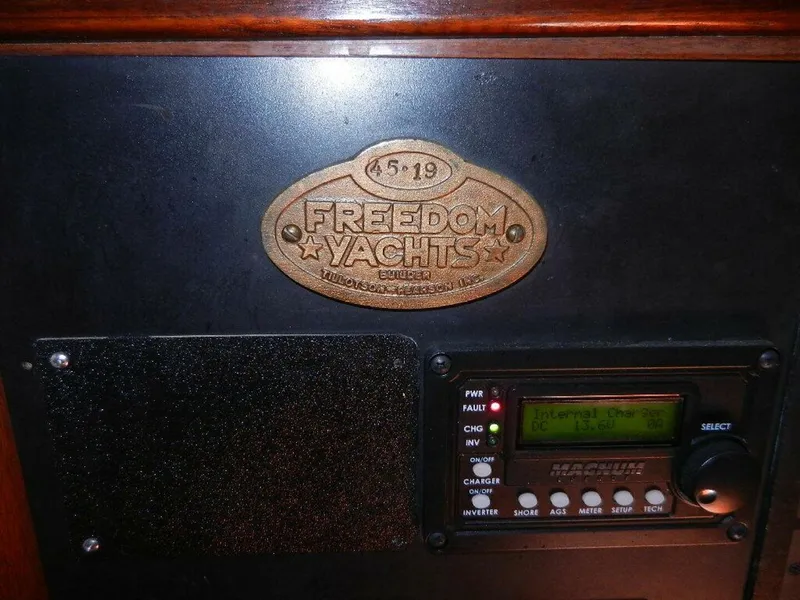 Slide: The Image of Freedom 45 1990 - 4954307