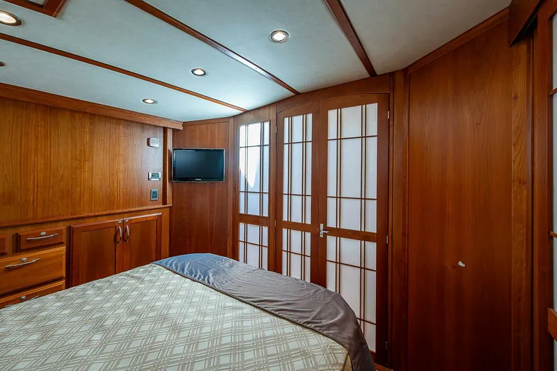 Slide: The Image of Sabre 48 Salon Express 2012 - 4954508