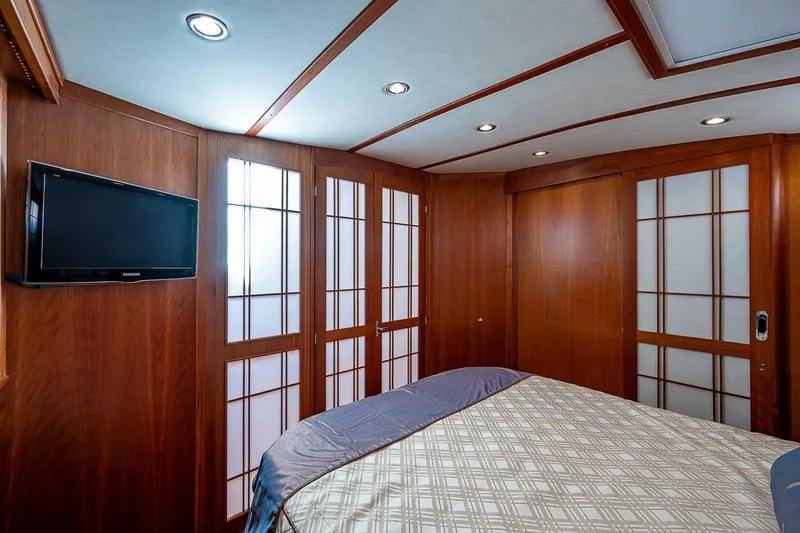 Slide: The Image of Sabre 48 Salon Express 2012 - 4954509