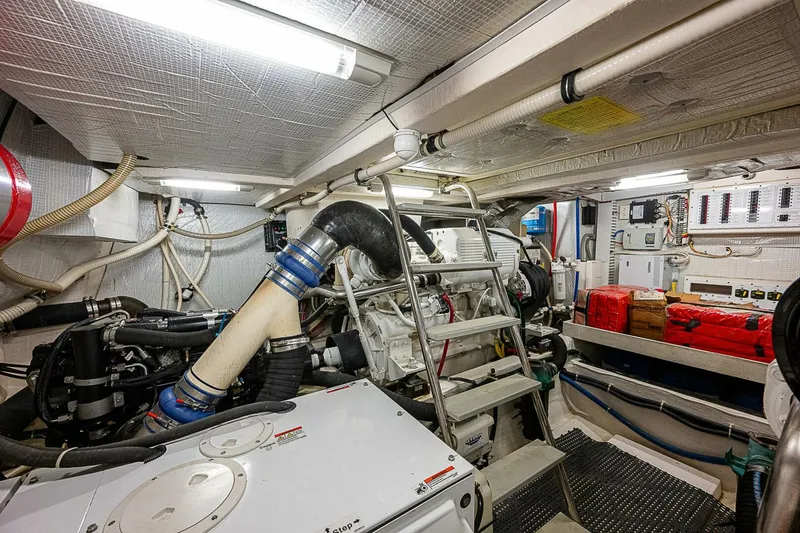 Slide: The Image of Sabre 48 Salon Express 2012 - 4954523