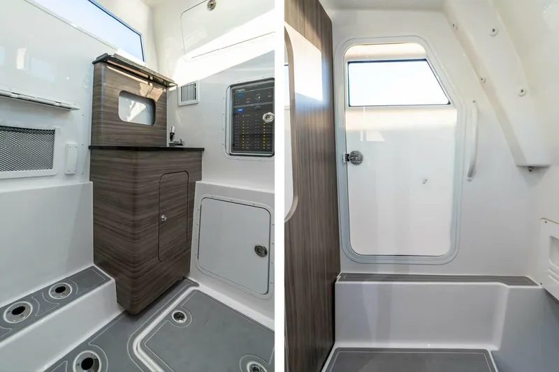 Slide: The Image of Invincible 43 Open Fisherman 2026 - 4954827