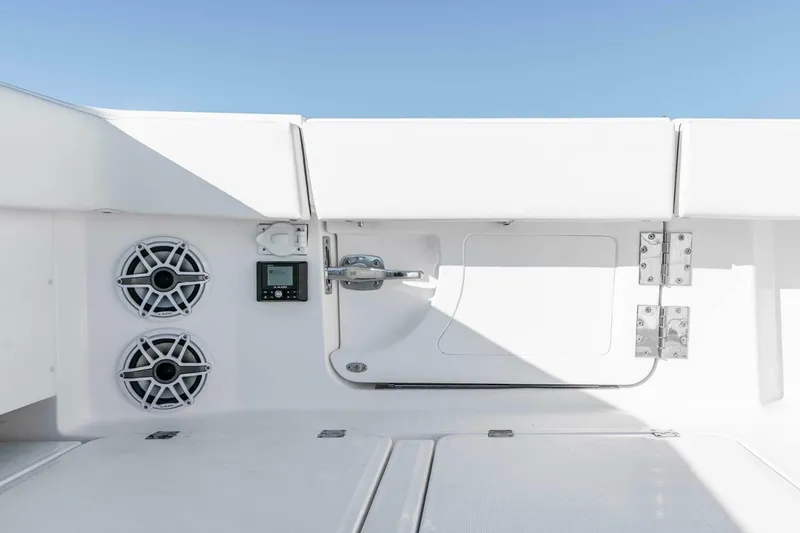 Slide: The Image of Invincible 46 Catamaran 2025 - 4954928