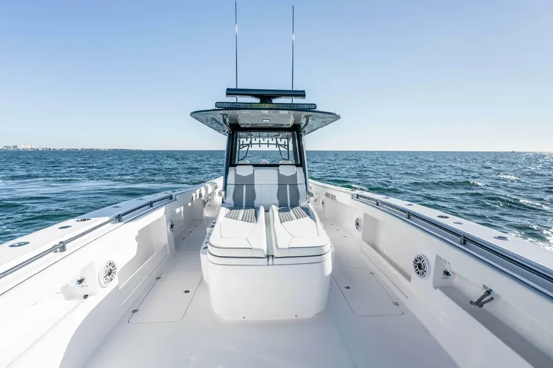 Slide: The Image of Invincible 46 Catamaran 2026 - 4954926