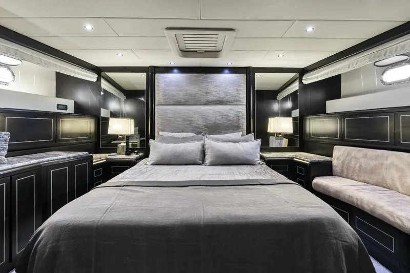 Slide: The Image of Mangusta 80 Payback - Stateroom 2007 80 Mangusta Motor Yacht Payback - 4955446