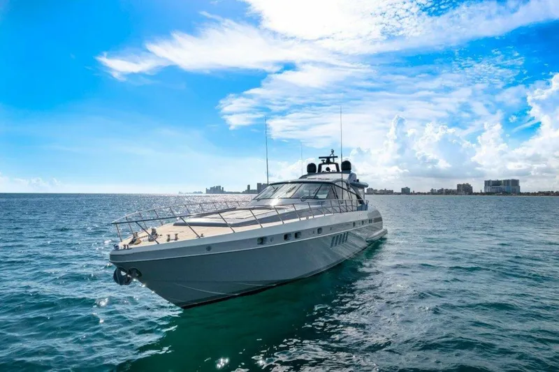 Slide: The Image of Mangusta 80 Payback - Bow Profile 2007 80 Mangusta Motor Yacht Payback - 4955226