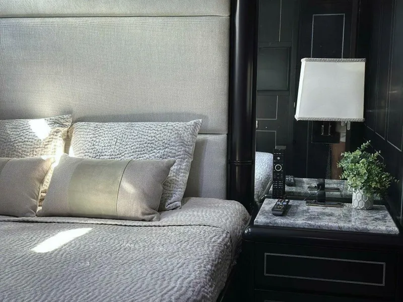 Slide: The Image of Mangusta 80 Payback - Stateroom 2007 80 Mangusta Motor Yacht Payback - 4955794