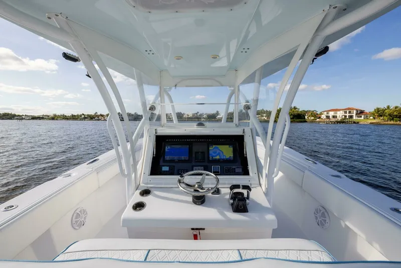 Slide: The Image of SeaHunter 33 Bloodline - Exterior Helm 2018 SeaHunter 33 Center Console Bloodline - 7654438