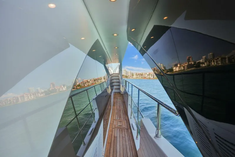 Slide: The Image of Azimut Grande 27 METRI 2020 - 4956060