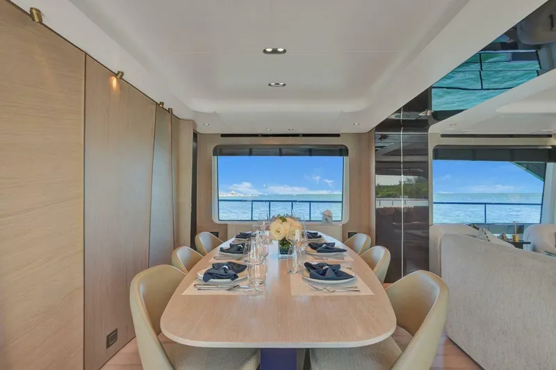 Slide: The Image of Azimut Grande 27 METRI 2020 - 4956068