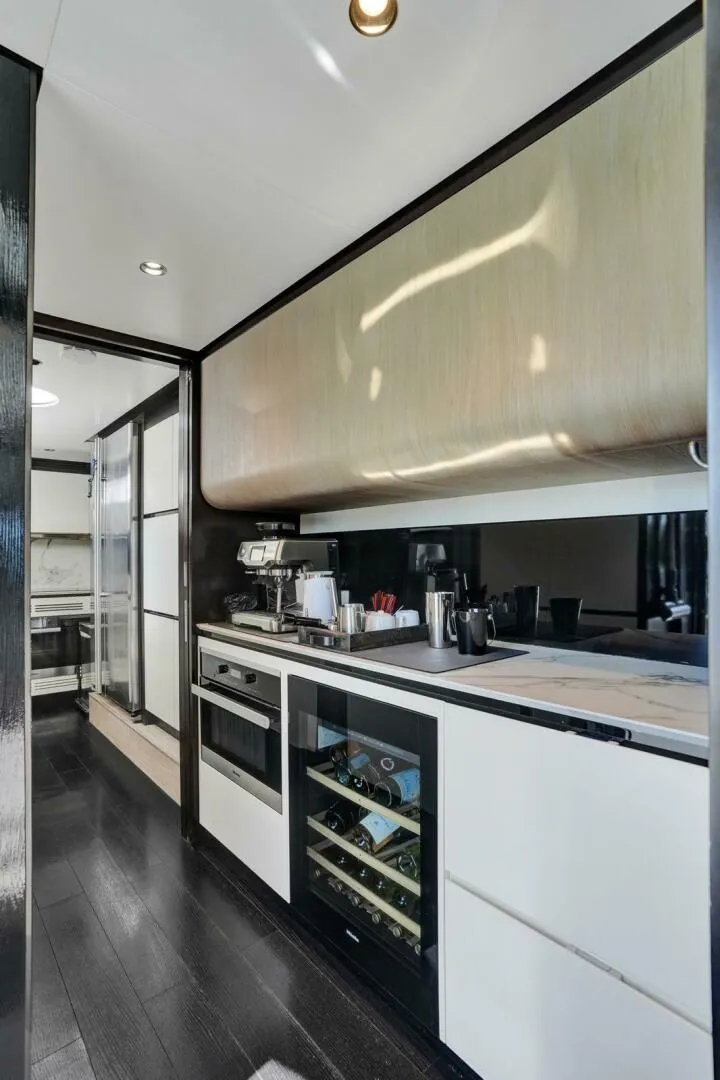 Slide: The Image of Azimut Grande 27 METRI 2020 - 4956071